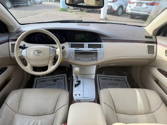 2009 Toyota Avalon XLS
