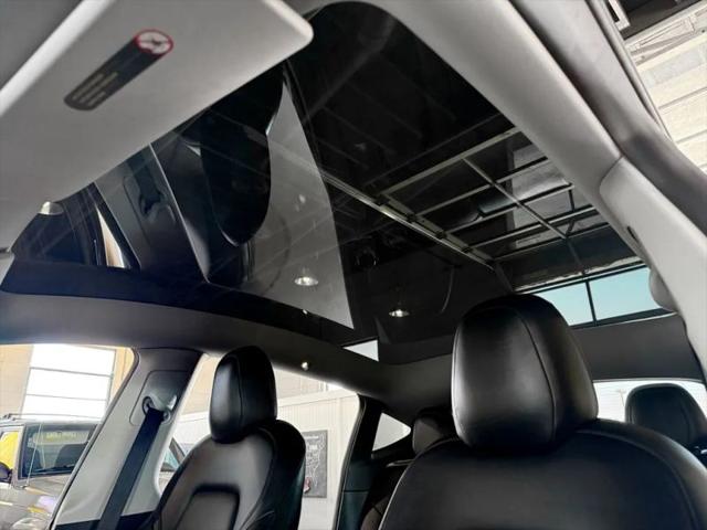 2022 Tesla Model Y Performance Dual Motor All-Wheel Drive