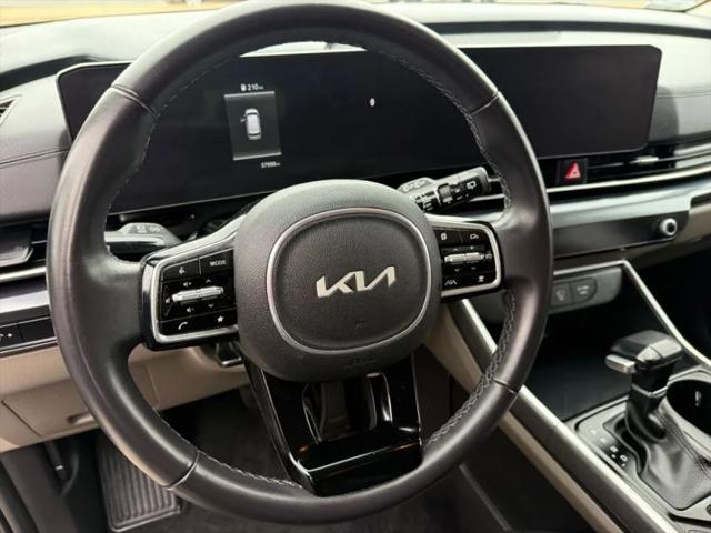 2025 Kia Carnival MPV LXS