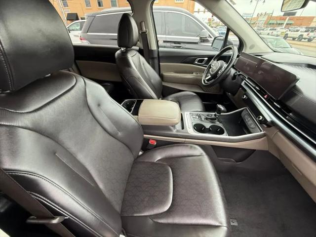 2025 Kia Carnival MPV LXS