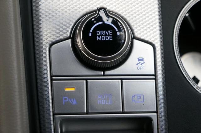 2022 Genesis G70 2.0T AWD