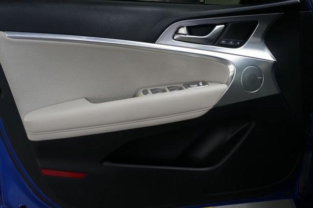 2022 Genesis G70 2.0T AWD