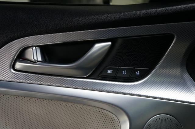 2022 Genesis G70 2.0T AWD