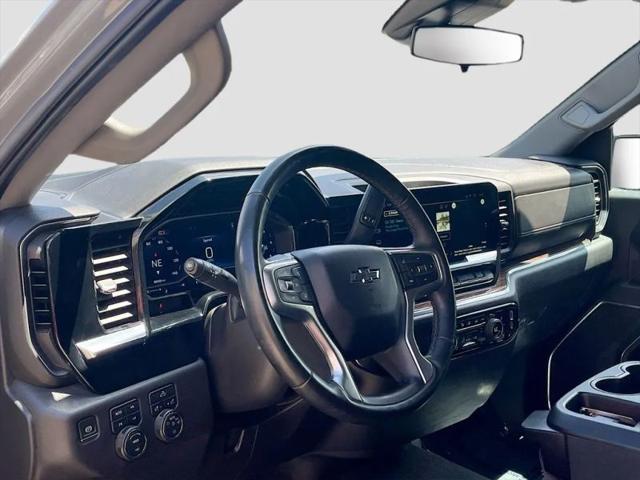2024 Chevrolet Silverado 1500 4WD Crew Cab Short Bed LT Trail Boss
