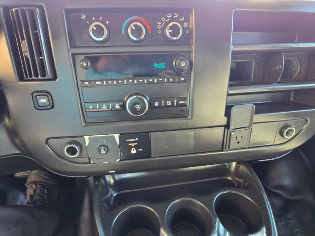 2017 GMC Savana 2500 Work Van
