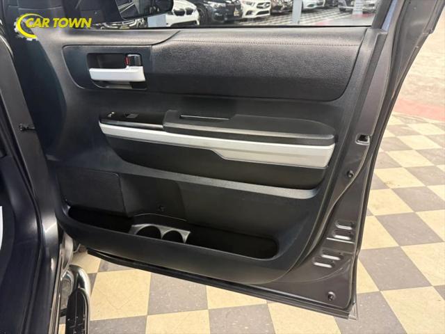 2018 Toyota Tundra SR5 5.7L V8