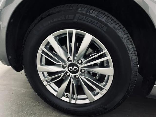 2020 INFINITI QX80 LUXE