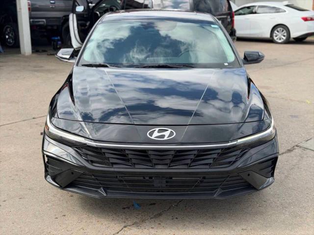 2025 Hyundai Elantra Limited