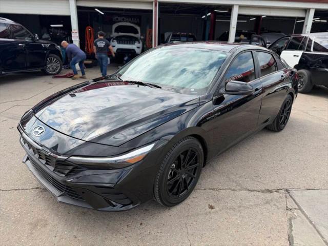 2025 Hyundai Elantra Limited