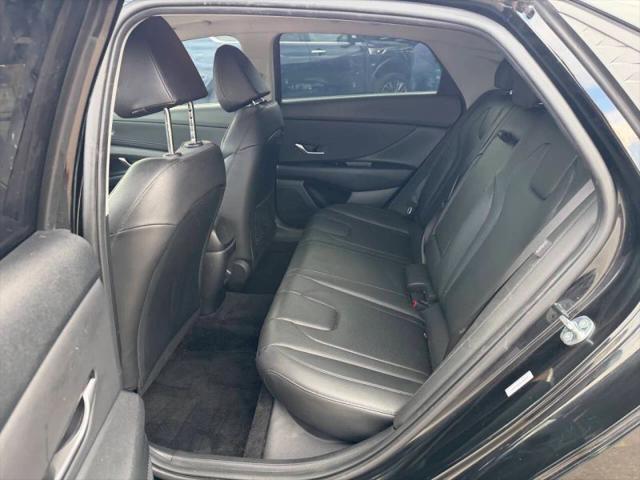 2025 Hyundai Elantra Limited