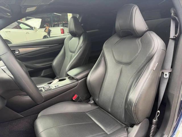 2021 INFINITI Q60 LUXE