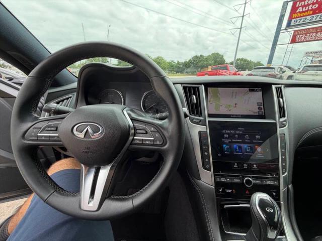 2021 INFINITI Q60 LUXE