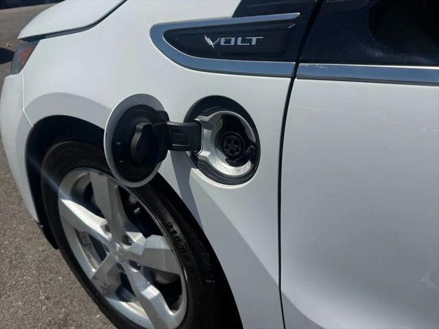 2014 Chevrolet Volt Base