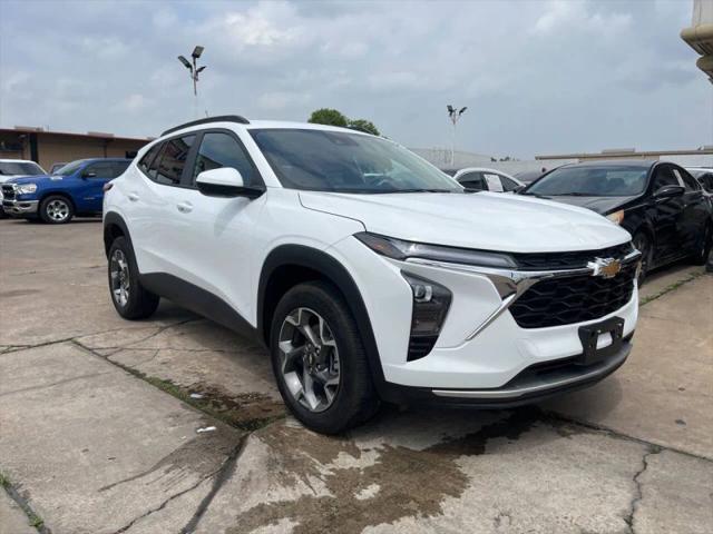 2025 Chevrolet Trax FWD LT