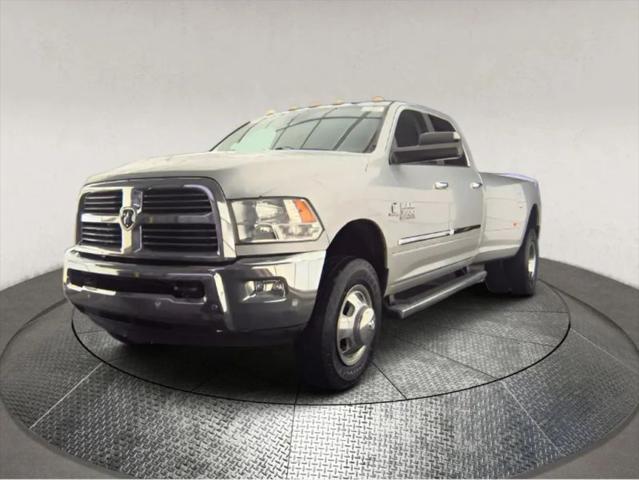 2017 Ram 3500 Big Horn Crew Cab 4x4 8' Box