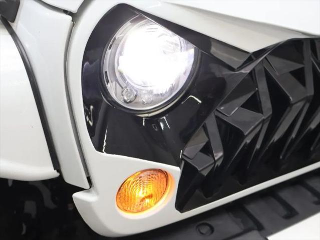 2017 Jeep Wrangler Unlimited Sahara 4x4