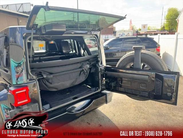 2017 Jeep Wrangler Unlimited Smoky Mountain 4x4