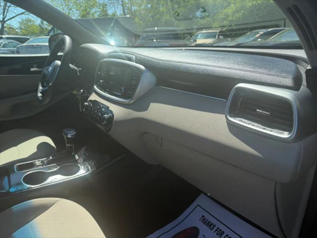 2019 Kia Sorento 2.4L LX