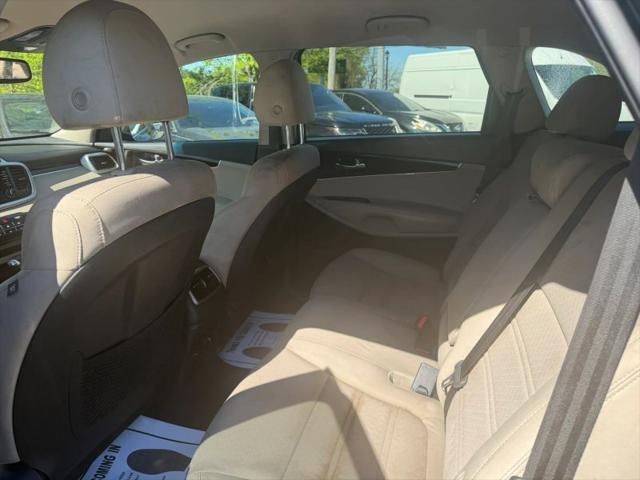 2019 Kia Sorento 2.4L LX