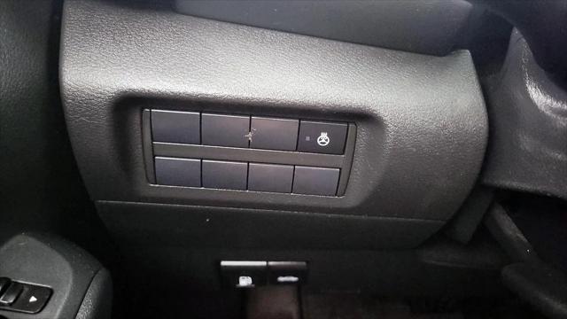 2023 Nissan Kicks SR Xtronic CVT