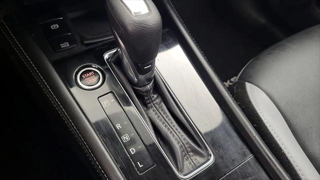 2023 Nissan Kicks SR Xtronic CVT