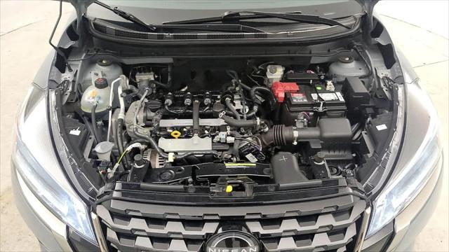 2023 Nissan Kicks SR Xtronic CVT