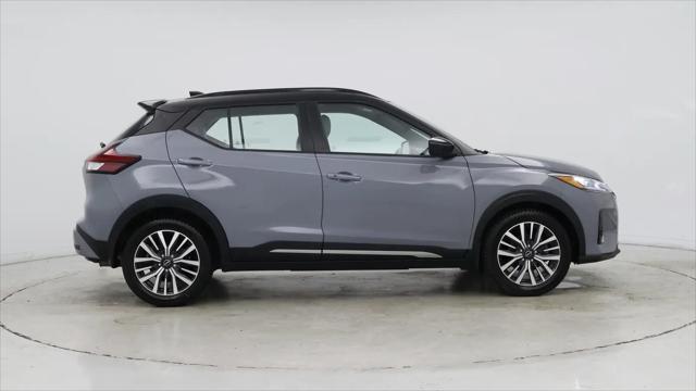 2023 Nissan Kicks SR Xtronic CVT