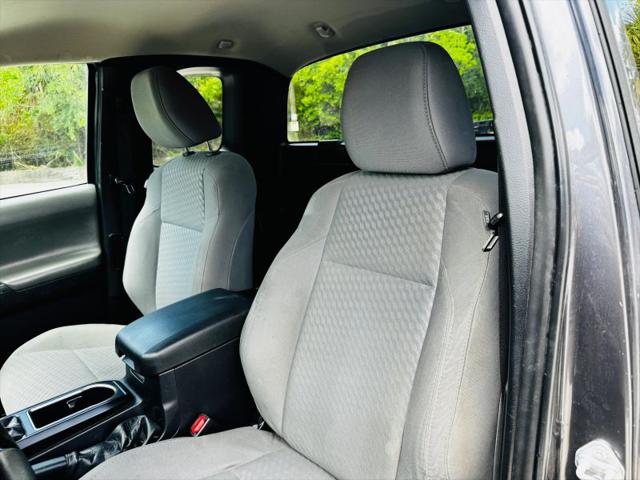 2022 Toyota Tacoma SR