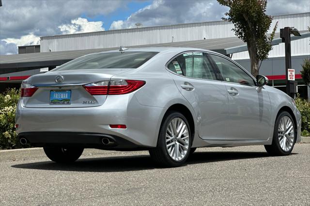 2013 Lexus ES 350 4dr Sdn