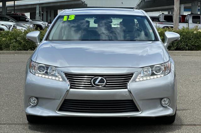2013 Lexus ES 350 4dr Sdn