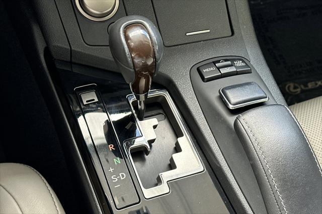 2013 Lexus ES 350 4dr Sdn