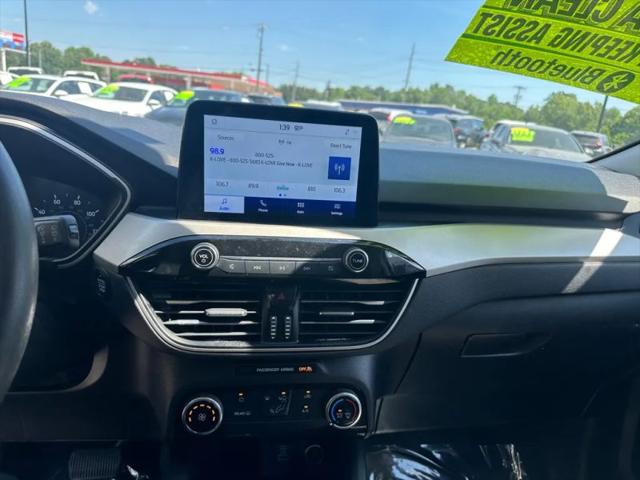 2021 Ford Escape SE