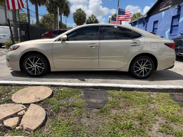 2016 Lexus ES 350 350