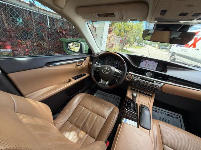 2016 Lexus ES 350 350