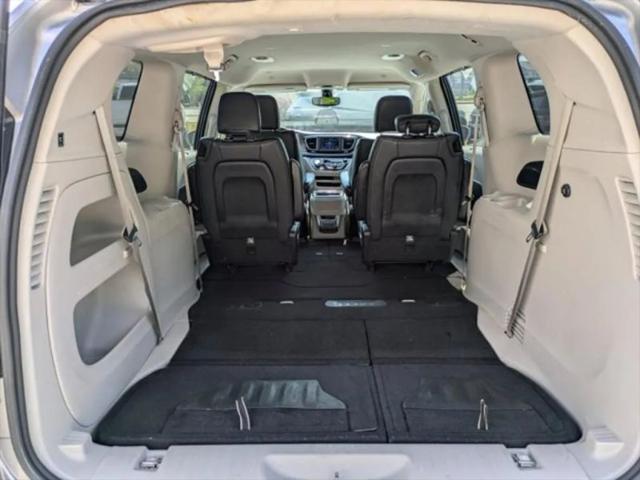 2019 Chrysler Pacifica Touring L