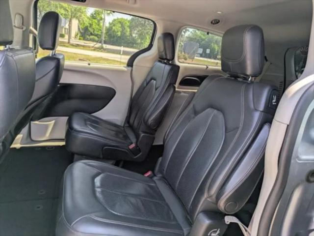 2019 Chrysler Pacifica Touring L