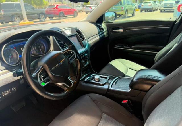 2019 Chrysler 300 Touring