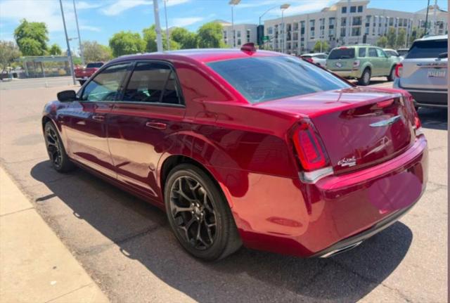 2019 Chrysler 300 Touring