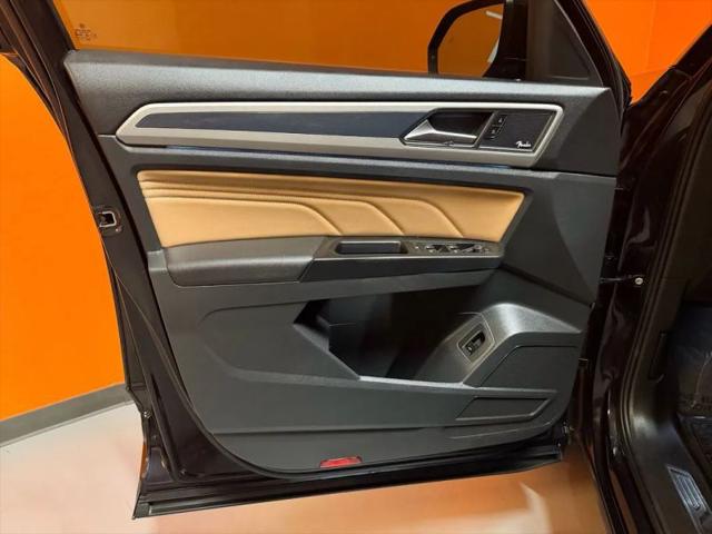 2020 Volkswagen Atlas Cross Sport 3.6L V6 SEL Premium R-Line