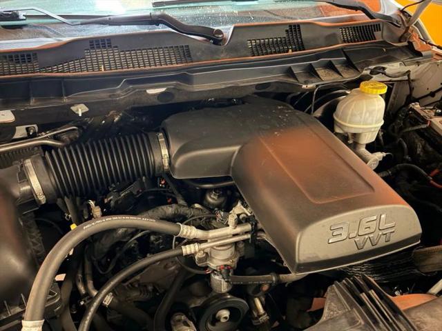 2019 Ram 1500 Classic Tradesman Regular Cab 4x4 8' Box