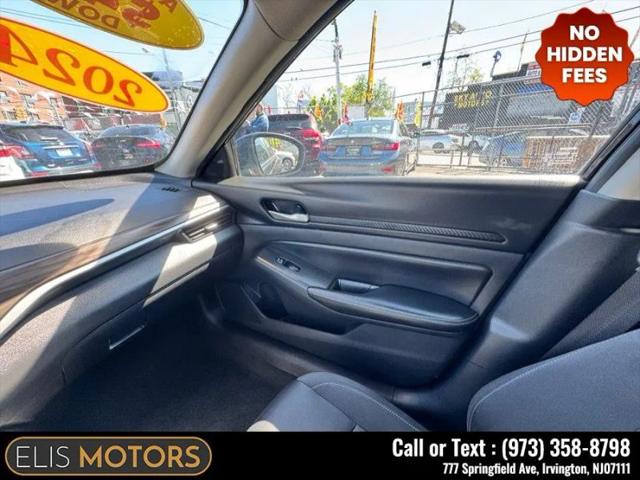2024 Nissan Altima SV FWD
