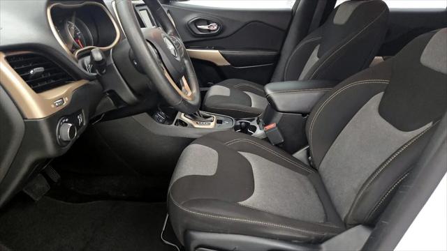2017 Jeep Cherokee Sport FWD