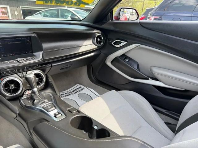 2023 Chevrolet Camaro RWD Convertible 1LT