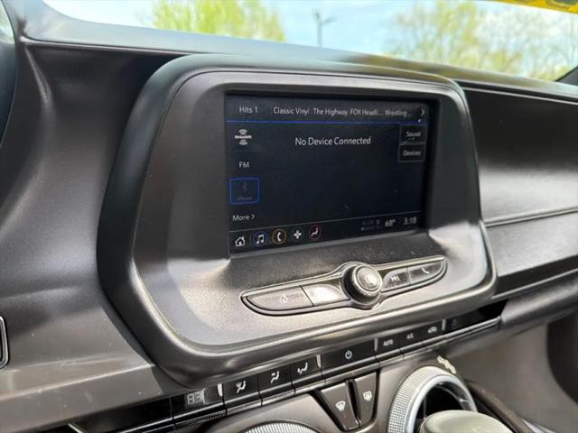 2023 Chevrolet Camaro RWD Convertible 1LT