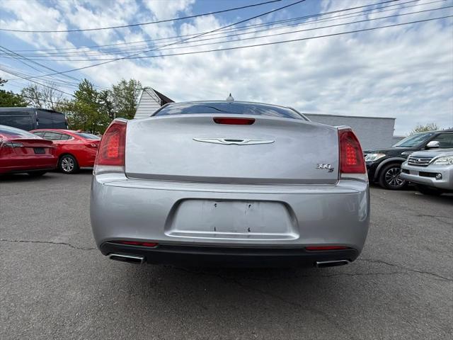 2015 Chrysler 300 300S