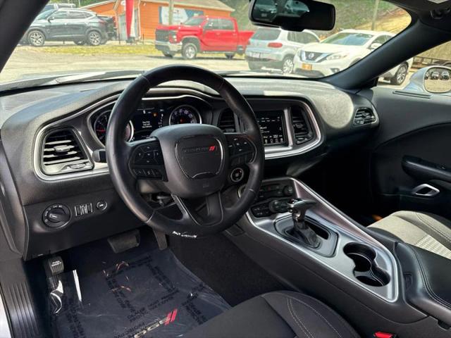 2019 Dodge Challenger SXT