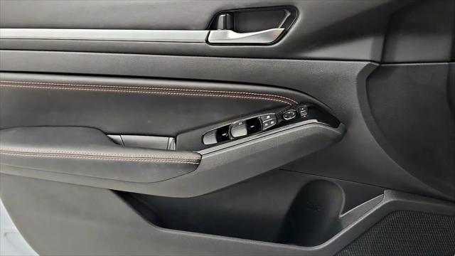 2023 Nissan Altima SR FWD