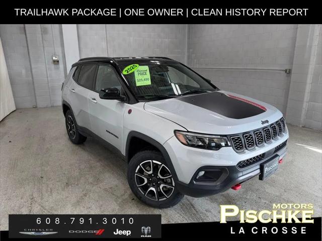 2025 Jeep Compass Trailhawk 4x4 for sale in La Crosse, WI
