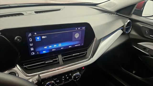 2025 Chevrolet Trax FWD LT