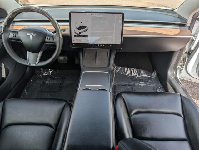 2022 Tesla Model 3 Rear-Wheel Drive
